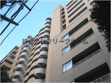 グローリオ吉祥寺本町の外観