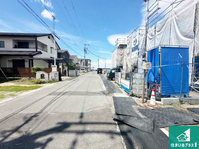 1(土)2(日)現地案内可能！　橿原市城殿町　全6邸の前面道路含む現地写真|駅やスーパー、小学校・中学校等日常生活に欠かせない情報や道のりもご紹介いたしますのでお気軽にご相談ください。