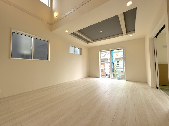 ＜全８棟＞開発分譲地／全棟長期優良住宅／瀬谷区北新の居間・リビング
