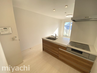 【内装】 | リーリエ中吉野