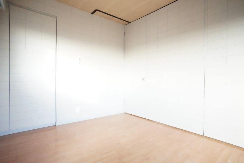 南雪谷サンハイツの居間・リビング