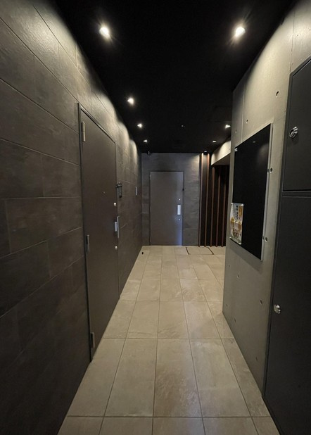 【エントランス】