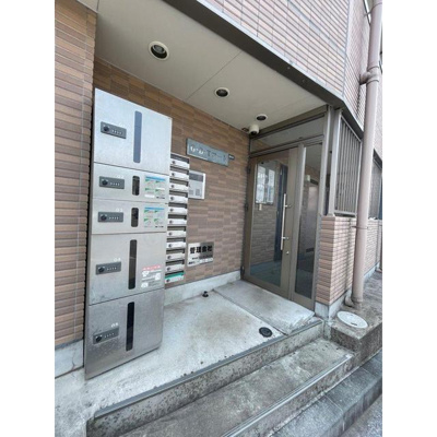 【エントランス】 | Ｇ・Ｂ・Ｔコート