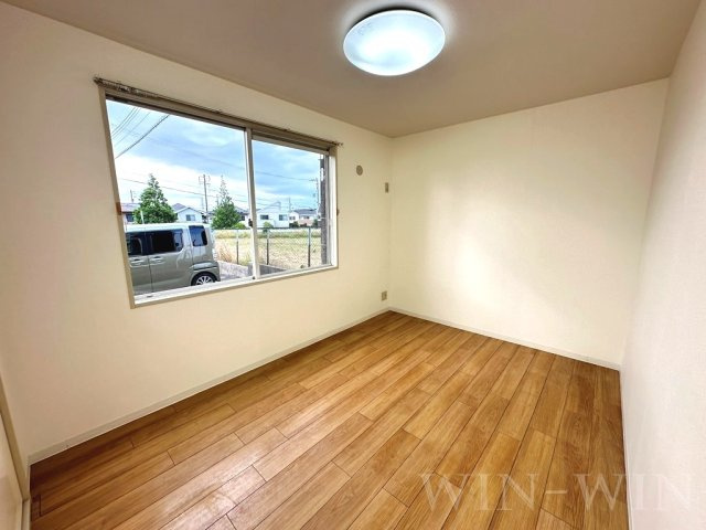 ビューラー野依 Bの寝室|イメージ（同建物内・同間取りの写真）