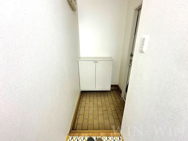 ビューラー野依 Bの玄関|イメージ（同建物内・同間取りの写真）