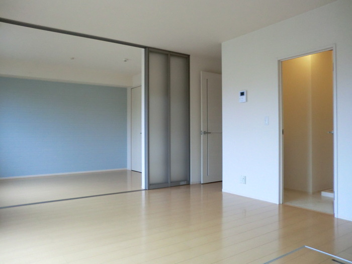 【居間・リビング】