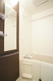 リブリ・プモリ鵠沼の浴室