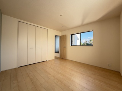 【洋室】 | うるま市田場（全4棟）2号棟 | 2号棟　洋室8帖＋CL付き♪