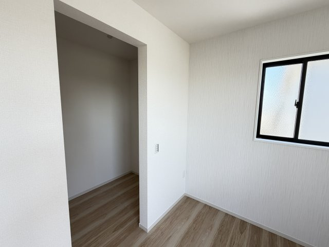 アーバンスタイル前橋市北代田町2期　2号棟の収納|２階洋室3収納です：ウォークインクローゼットがついてます