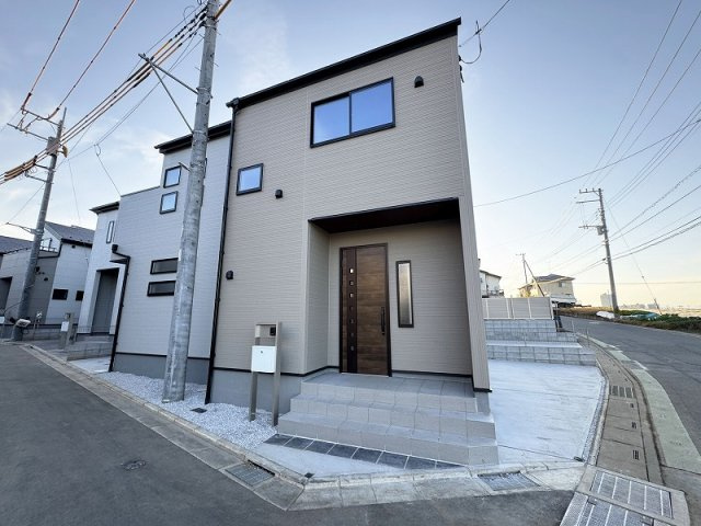 【外観】 | 富士見市渡戸1丁目　新築一戸建住宅　全14棟　(ふじみ野店) | 
東武東上線「ふじみ野」駅徒歩28分。
急行停車駅につき都市部へのアクセス良好です！