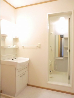 【内装】 | アンミュール