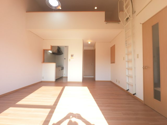 Ｅｓｐｏｉｒ　Ｐｉｏ妙典Ａ棟の居間・リビング