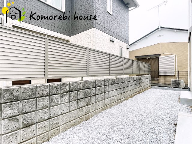 さいたま市北区吉野町　7期　新築一戸建て　グラファーレ　02の庭|お庭で自由な時間を過ごせます