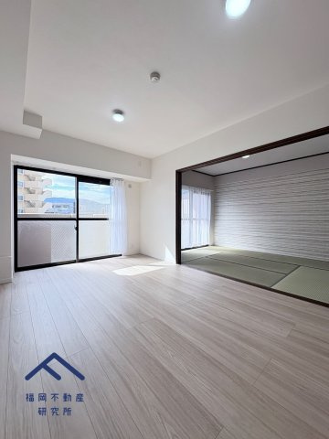 コアマンション博多南の居間・リビング