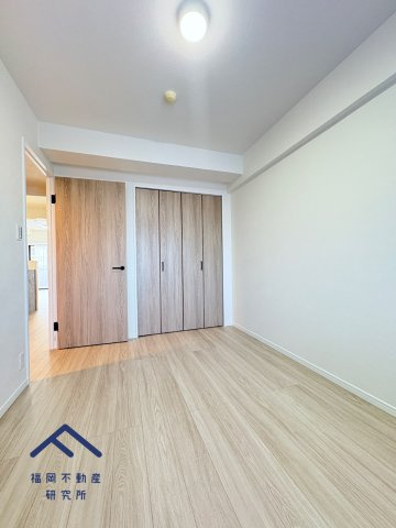 コアマンション博多南の洋室