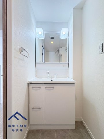 コアマンション博多南の独立洗面台