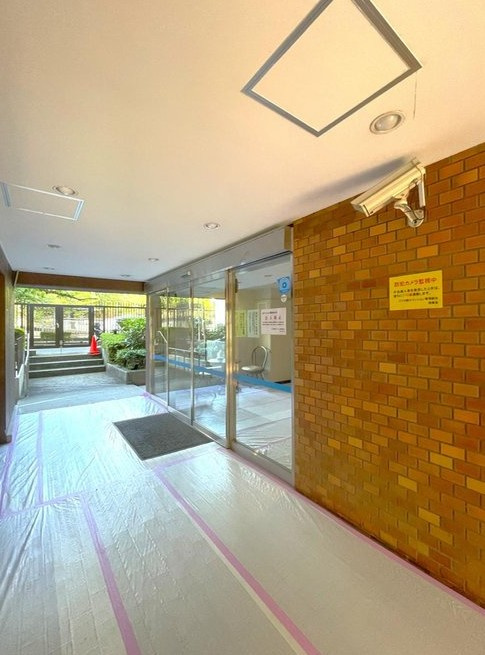 【エントランス】