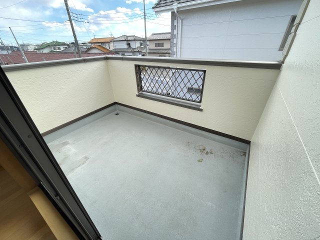 藤岡市中栗須　中古1750のバルコニー
