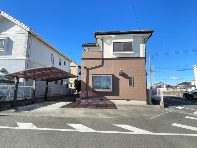 藤岡市中栗須　中古1750の前面道路含む現地写真