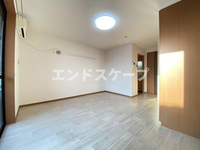 ウイング　ベルの居間・リビング|高崎、前橋のお部屋探しはエンドスケープまで！お客様の理想お聞かせ下さい♪