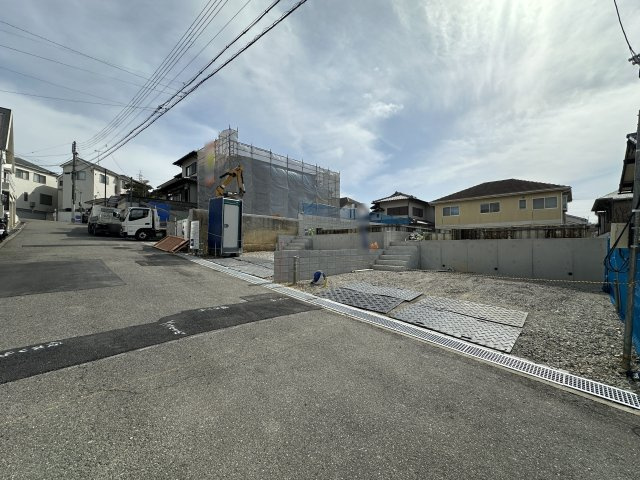 神戸市垂水区本多聞6丁目新築戸建A号棟の前面道路含む現地写真|2026年1月12撮影