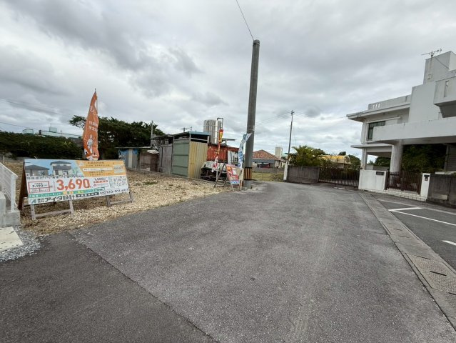 ◆◆糸満市阿波根－区画④（全４区画）の前面道路含む現地写真