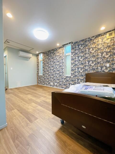 新宿区下落合3丁目　中古戸建の洋室|現地ご見学希望・資料請求などお気軽にお問い合わせ下さい！
03-5990-5201