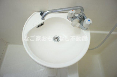 【洗面所】 | クレスト西枇