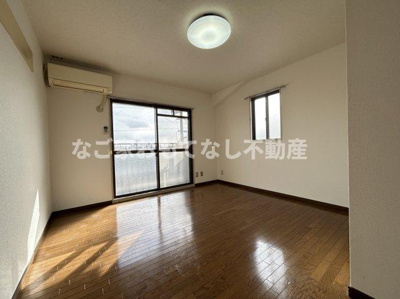 【居間・リビング】 | クレスト西枇