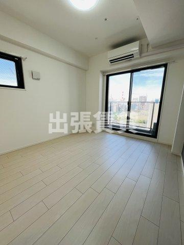 仲介手数料0円！メイクス新栄の居間・リビング