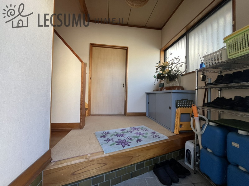 姫路市飾磨区阿成鹿古/中古戸建の玄関