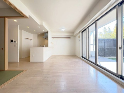 【居間・リビング】 | ウェリス豊中桃山台