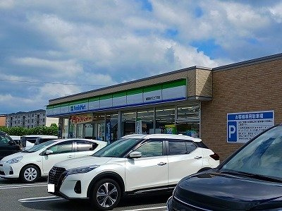 【周辺】 | ワーズイヤー１２ | ファミリーマート南片江三丁目店まで15m