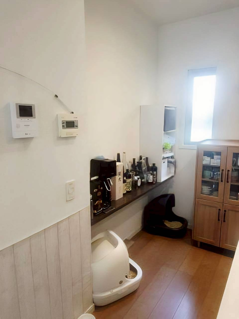 サンヴェルシア黒原のキッチン|キッチン横に収納棚付きで便利♪
【小倉北区黒原中古戸建】