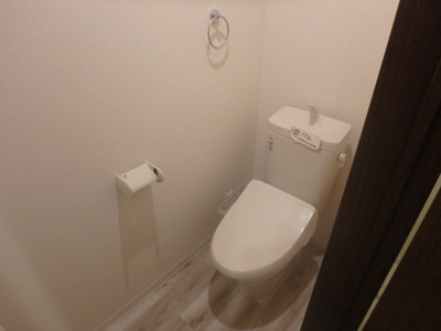 【トイレ】 | クレストコートＢ | 松島　クレストコートB　1LDK　トイレ