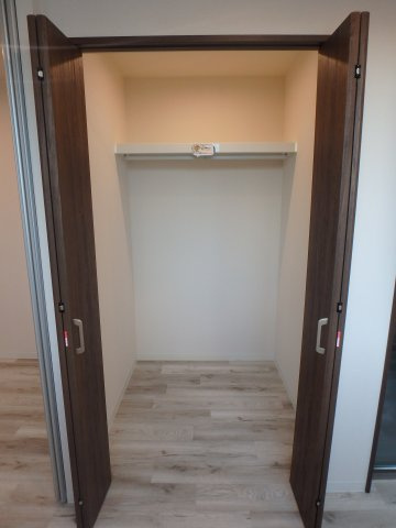 クレストコートＢの収納|松島　クレストコートB　1LDK　ウォークインクローゼット