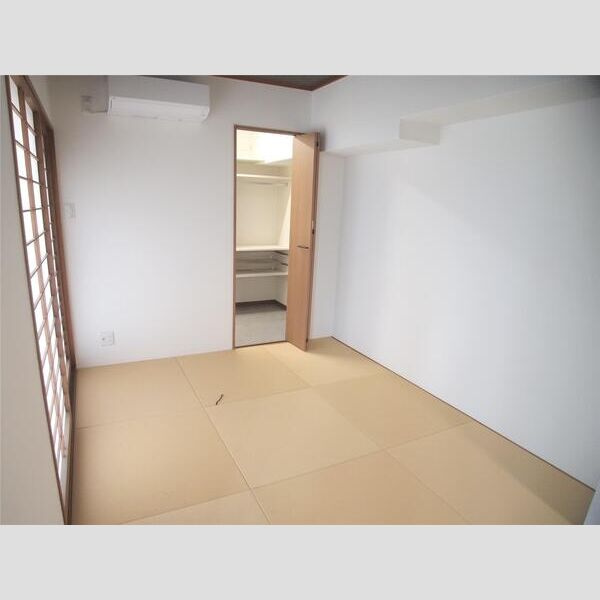 リベール姫路岡町の居間・リビング