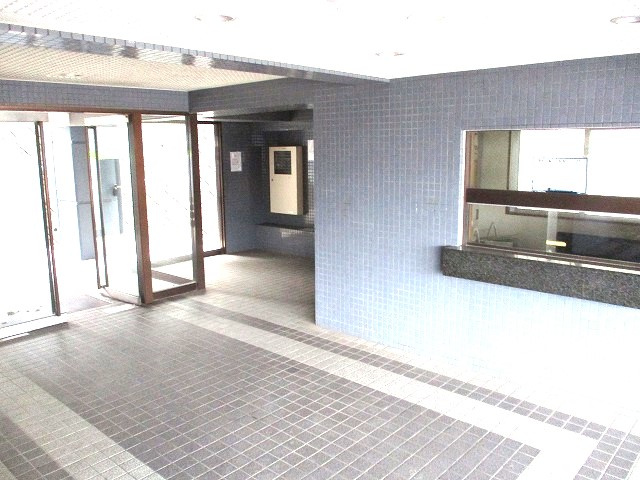 【エントランス】 | サンパーク門司緑ヶ丘（C-29）