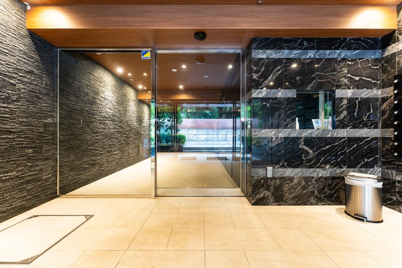 LEXE 文京白山のロビー