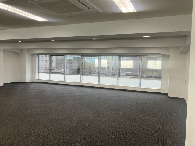 楠本第３ビルの内装