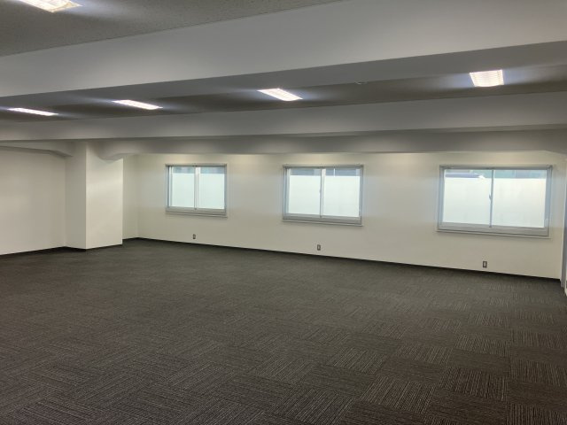 楠本第３ビルの内装