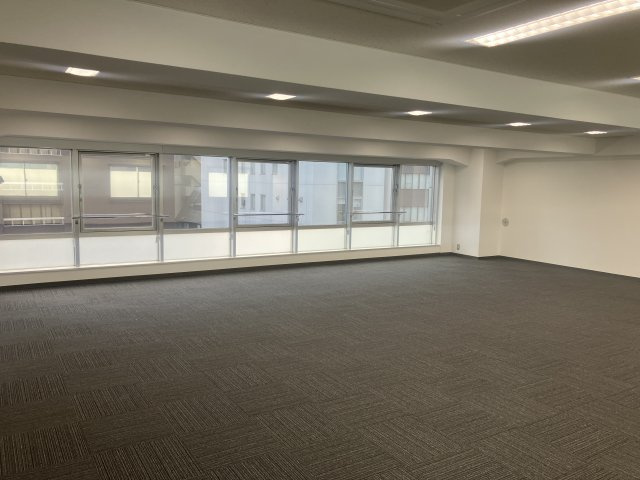 楠本第３ビルの内装