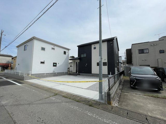 新築戸建・新築建売　大泉町第6仙石　南小学校・南中学校の外観