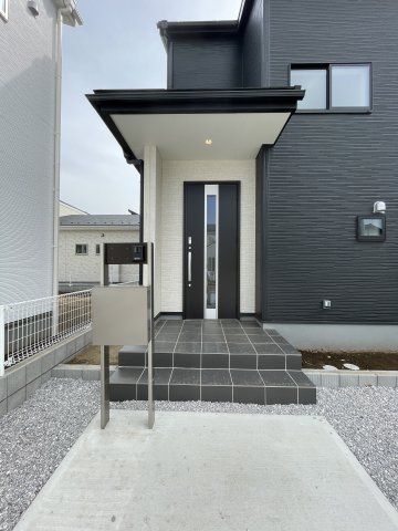 新築戸建・新築建売　大泉町第6仙石　南小学校・南中学校の居間・リビング|同社施工例