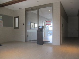 【エントランス】 | コンフォート那覇松川