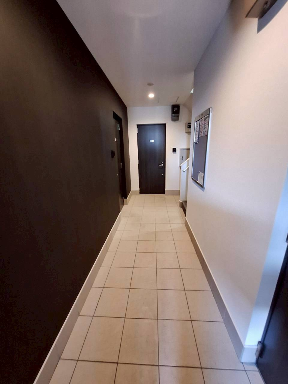 ルロワ経堂のロビー