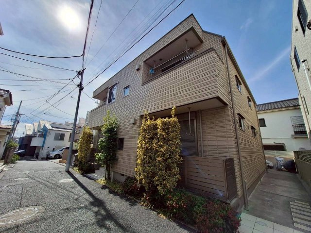 ルロワ経堂の外観