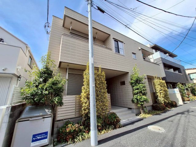 ルロワ経堂の外観