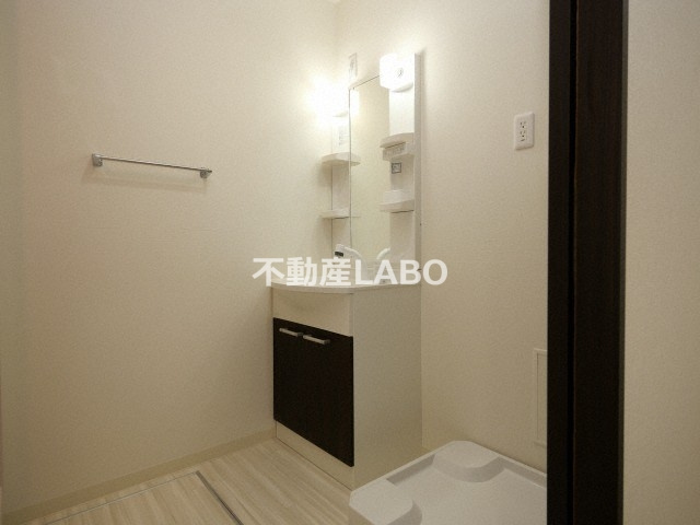 フジパレス長原駅西Ⅰ番館の洗面所