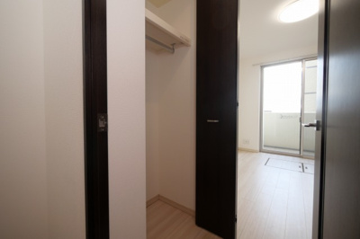 【収納】 | スプランディッド難波Ⅱ | たっぷりとした収納スペースです